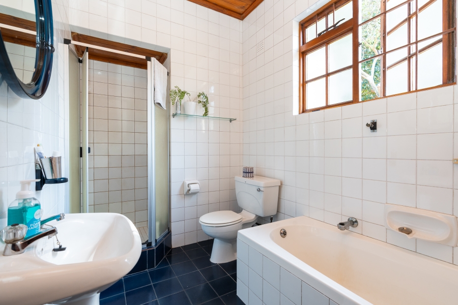 3 Bedroom Property for Sale in Pinelands Western Cape